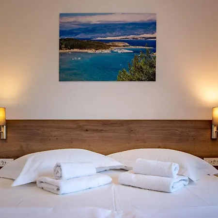 Lejlighedshotel B&m Rab-lopar