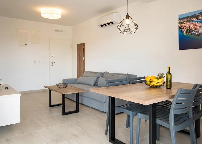 Hotel de apartamente B&m Rab-lopar