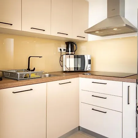 B&m Rab-lopar 4* Lopar