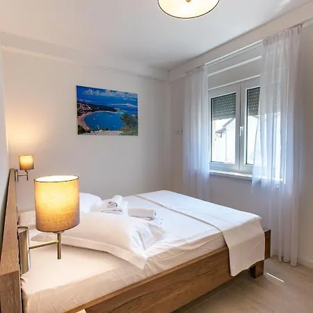 Aparthotel B&m Rab-lopar 4*