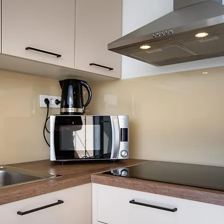 Hotel apartamentowy B&m Rab-lopar *