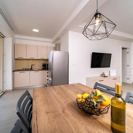 Aparthotel B&m Rab-lopar Lopar