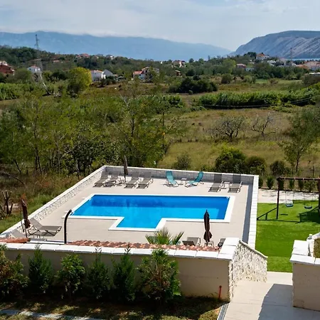 B&m Rab-lopar 4* Lopar