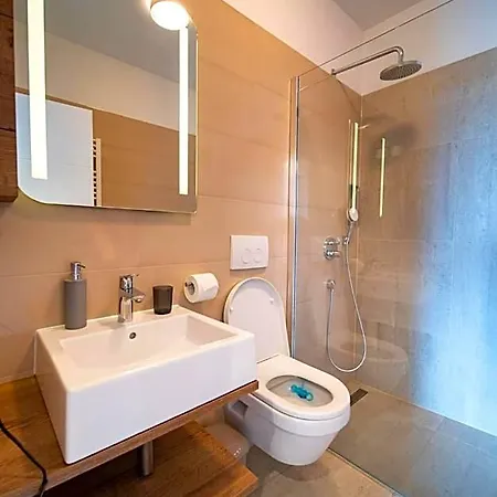 Apartmanhotel B&m Rab-lopar 4*