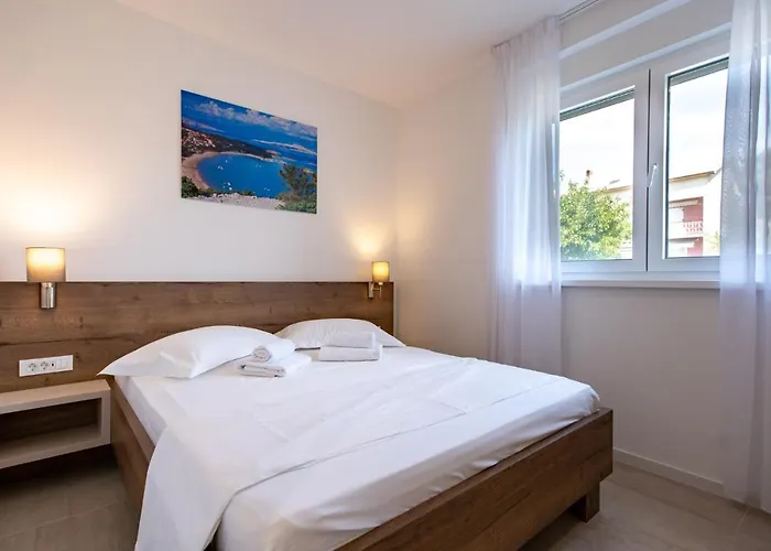 Aparthotel B&m Rab-lopar 4*