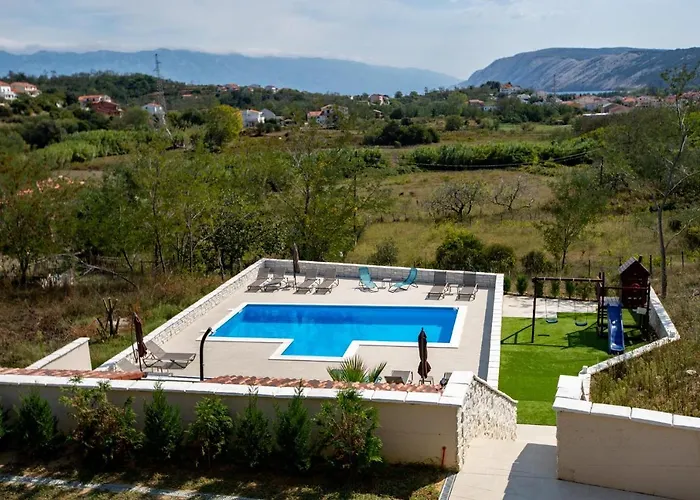 B&m Rab-lopar 4* Lopar