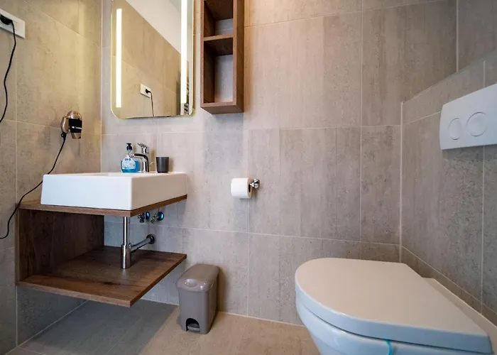 B&m Rab-lopar Aparthotel 4*