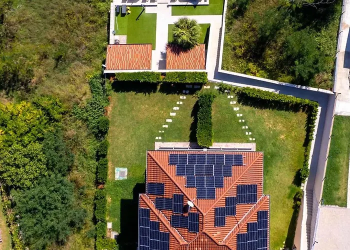 B&m Rab-lopar Aparthotel